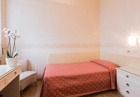 Du Parc Hotel 3*