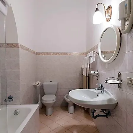 Du Parc Hotel 3*