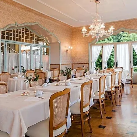 Du Parc Hotel 3*
