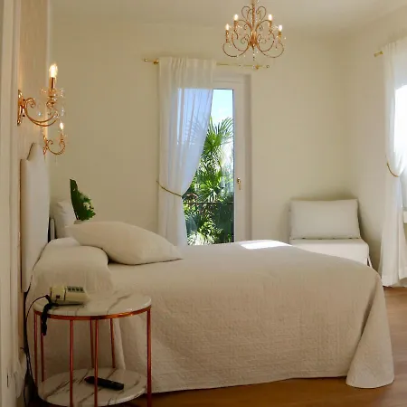 Ξενοδοχείο Du Parc 3*